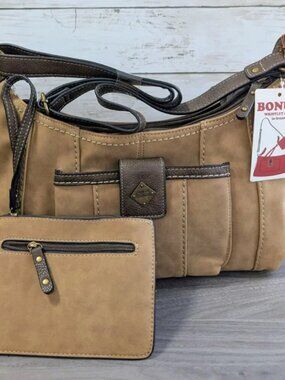 Brown hobo crossbody bag with wristlet by Bolo NWT